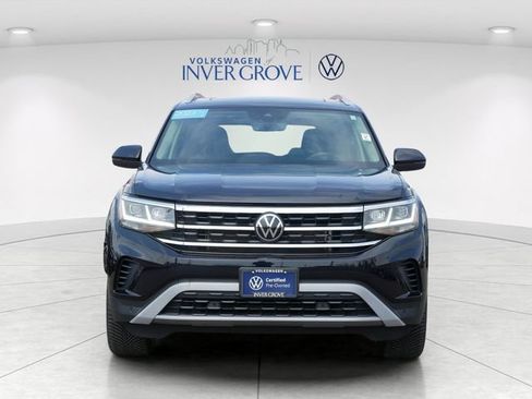 Certified 2023 Volkswagen Atlas SEL AWD/4WD image 2
