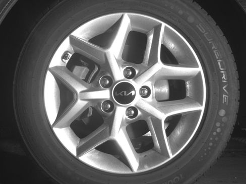Used 2025 Kia Soul LX w/ LX Technology Package FWD image 15