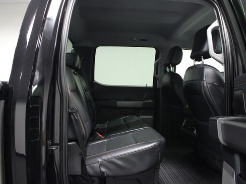 Used 2025 Ford F250 Lariat w/ Black Appearance Package AWD/4WD image 15