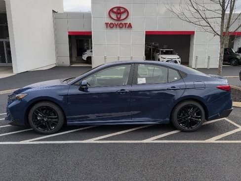 New 2026 Toyota Camry SE image 6