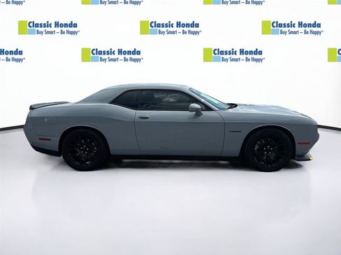 Used 2021 Dodge Challenger R/T w/ Blacktop Package RWD image 9