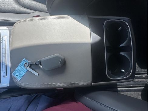 Used 2026 Kia Carnival FWD image 20