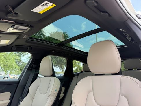 Certified 2026 Volvo XC60 B5 Plus AWD/4WD image 23