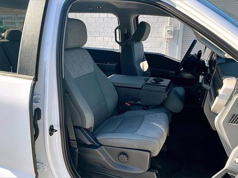 Used 2023 Ford F150 XLT image 7