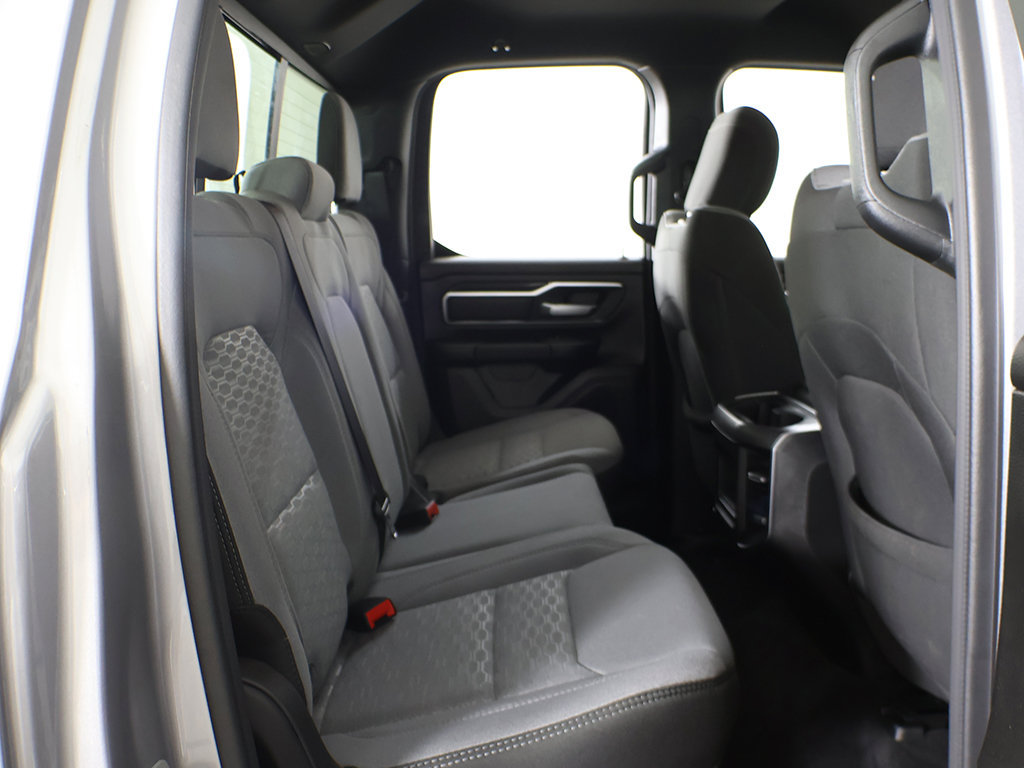 Used 2025 RAM 1500 Big Horn AWD/4WD image 33