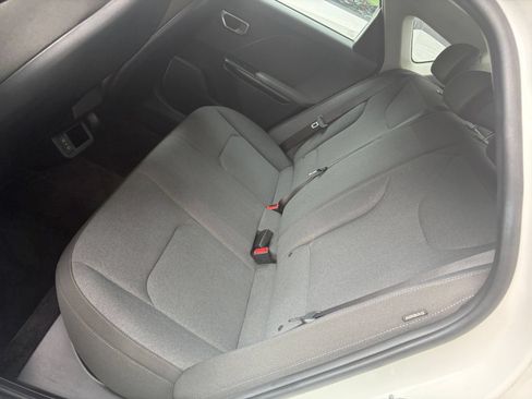 Used 2025 Kia K4 FWD image 24
