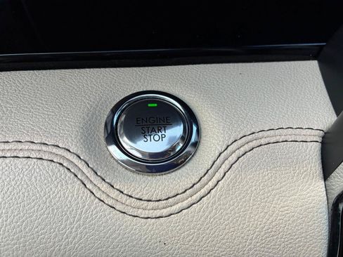 Used 2019 Lincoln Navigator Reserve w/ Cargo Package AWD/4WD image 28