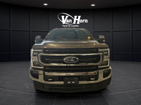 Used 2021 Ford F250 King Ranch w/ King Ranch Ultimate Package AWD/4WD image 2