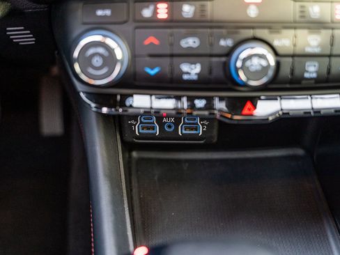 Used 2024 Dodge Durango GT image 36