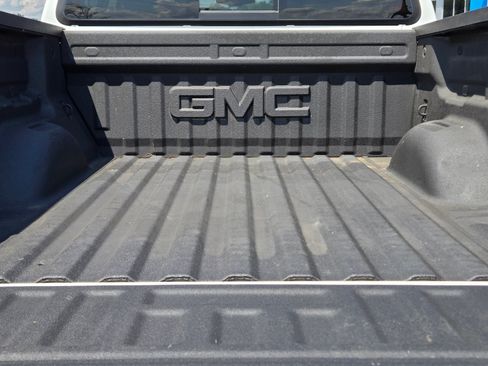 Used 2022 GMC Canyon Elevation w/ Trailering Package RWD image 10