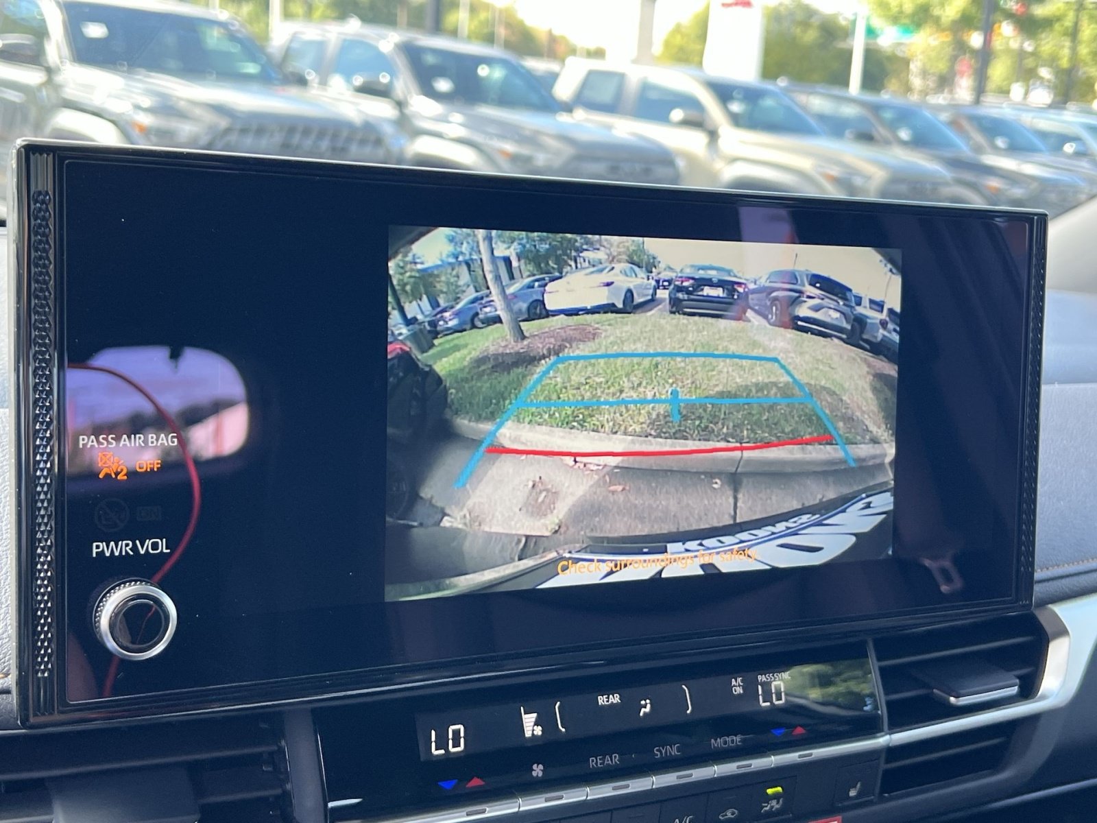 New 2026 Toyota Sienna XLE Woodland Edition AWD/4WD image 14