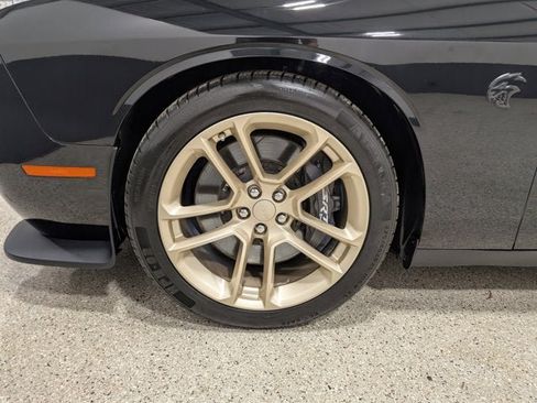 Used 2023 Dodge Challenger SRT Hellcat RWD image 9