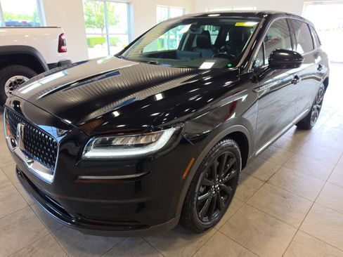 Used 2021 Lincoln Nautilus Reserve w/ Monochromatic Package AWD/4WD image 1