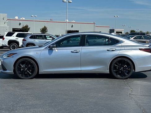 Certified 2023 Lexus ES 350 F Sport w/ Accessory Package (Z1) FWD image 9