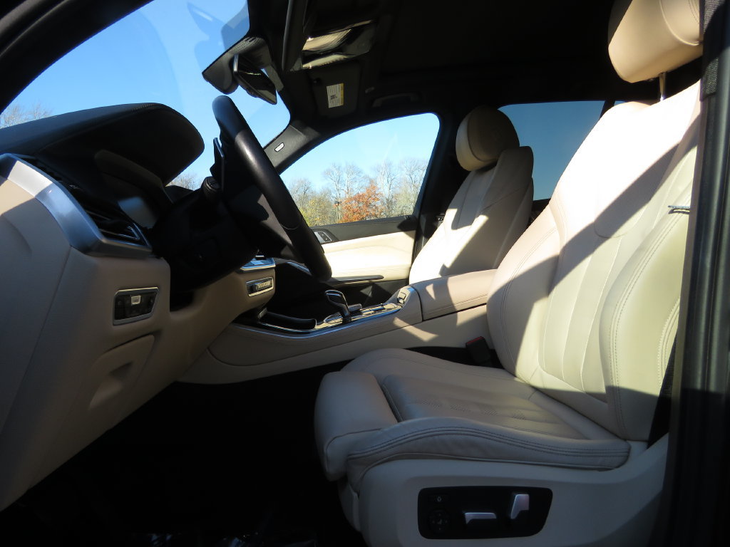 Used 2021 BMW X5 xDrive45e w/ Convenience Package AWD/4WD image 10