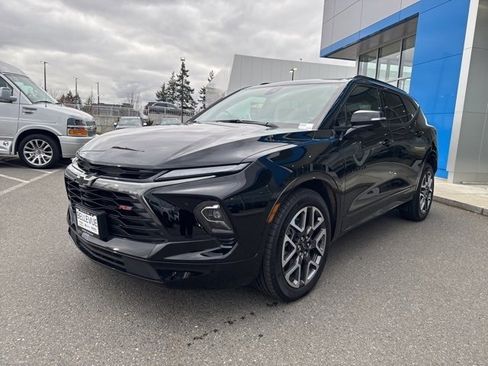 Used 2025 Chevrolet Blazer RS w/ Driver Confidence II Package image 6