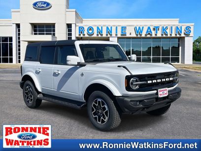 New 2025 Ford Bronco Outer Banks
