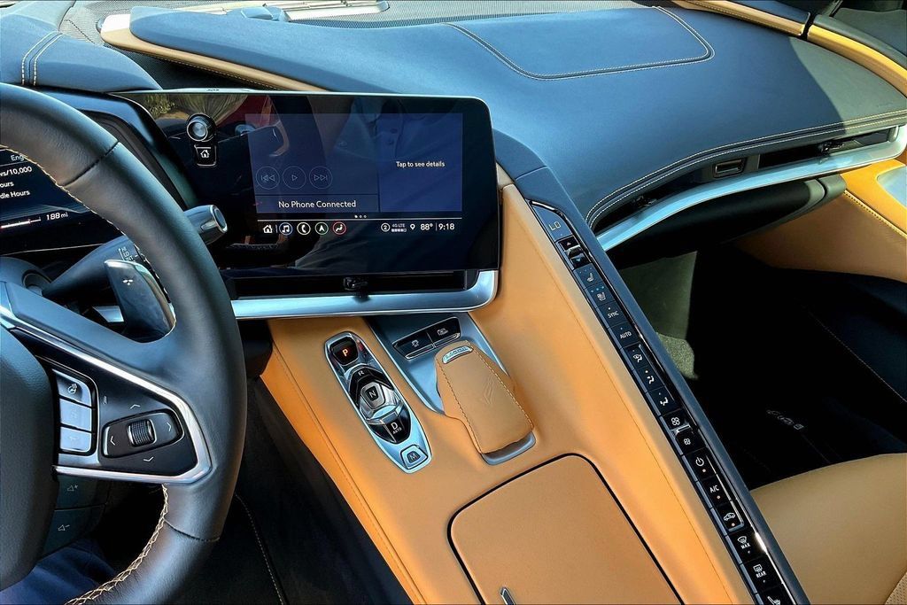 Used 2023 Chevrolet Corvette Stingray Preferred Cpe w/ Z51 Performance Package RWD image 14