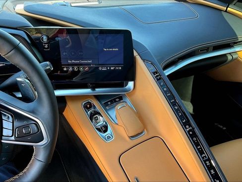 Used 2023 Chevrolet Corvette Stingray Preferred Cpe w/ Z51 Performance Package RWD image 14