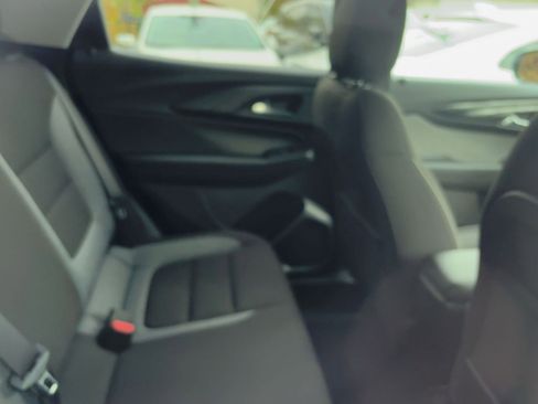 Used 2025 Chevrolet TrailBlazer LT image 17