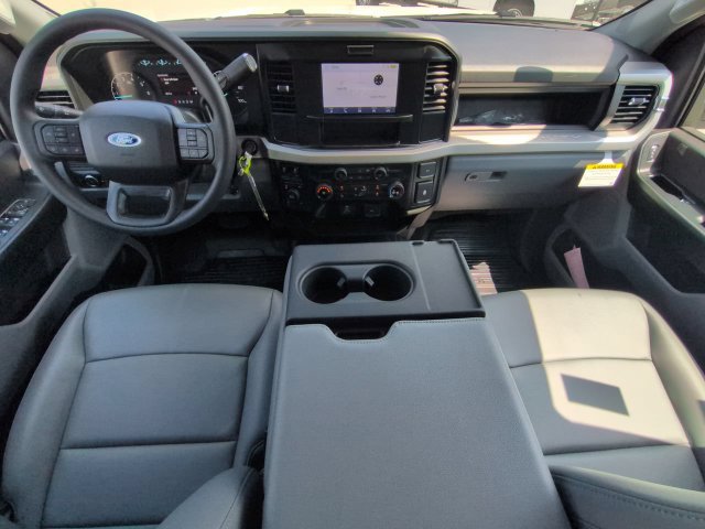 New 2026 Ford F250 XL w/ XL Chrome Package AWD/4WD image 14