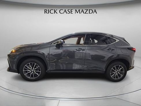 Used 2024 Lexus NX 250 FWD w/ Premium Package image 3