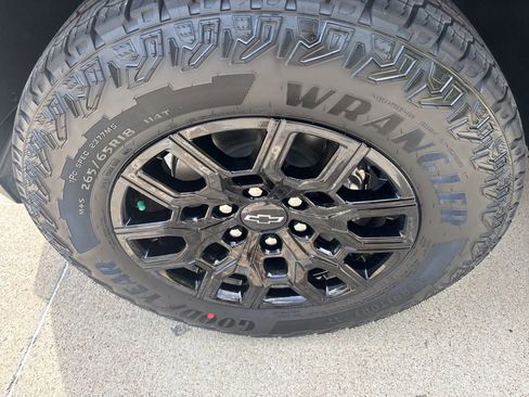 New 2026 Chevrolet Colorado Trail Boss AWD/4WD image 25