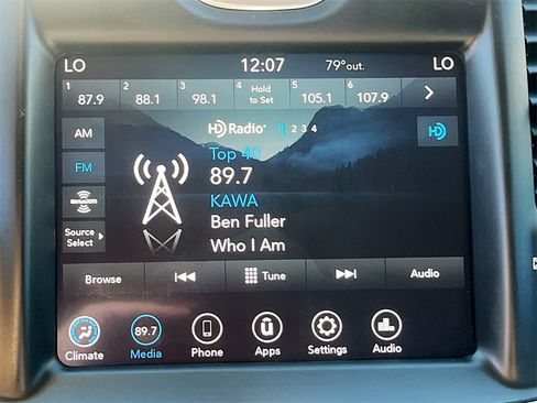 Used 2021 Chrysler 300 Touring w/ Sport Appearance Package image 14