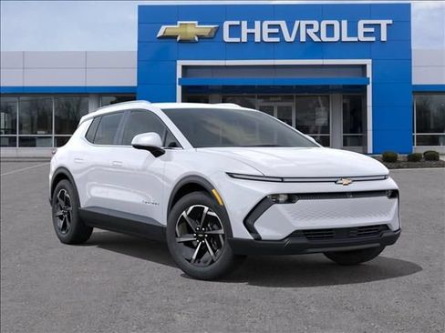 New 2026 Chevrolet Equinox EV LT FWD image 7
