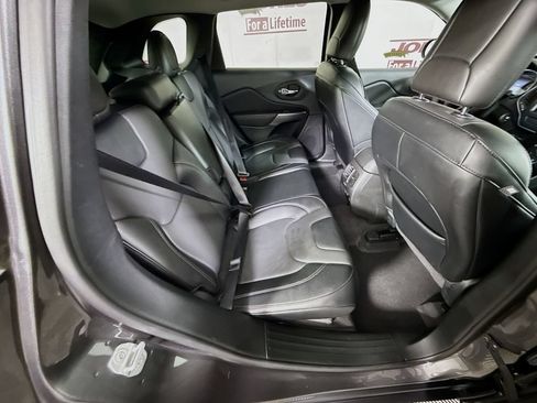 Used 2022 Jeep Cherokee Latitude Lux AWD/4WD image 28