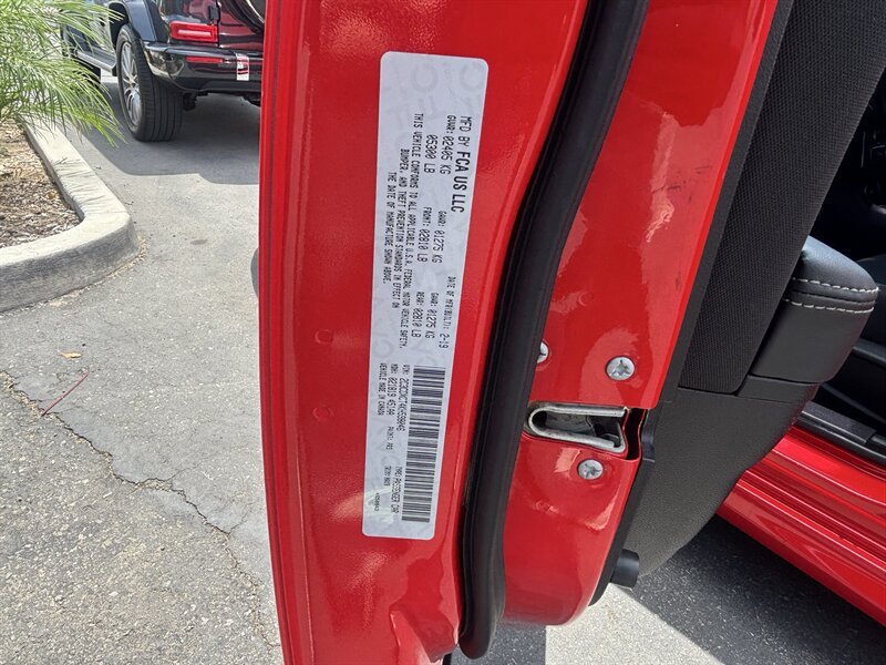 Used 2019 Dodge Charger R/T RWD image 26