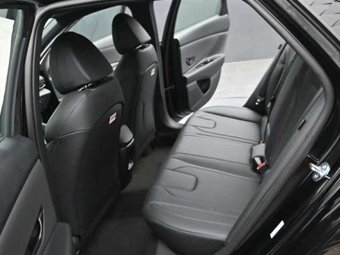 New 2026 Hyundai Elantra SEL Sport FWD image 16