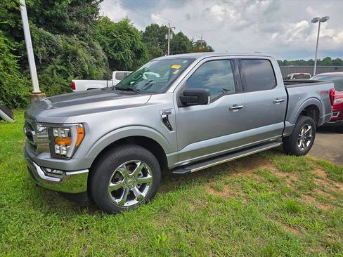 Used 2023 Ford F150 XLT w/ Equipment Group 302A High AWD/4WD image 2