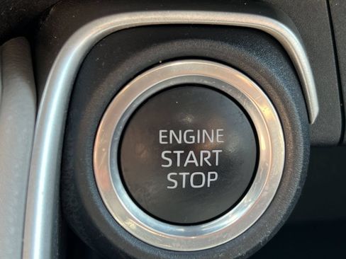 Certified 2024 Toyota Grand Highlander FWD image 37