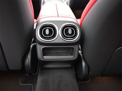 New 2025 Mercedes-Benz GLC 43 AMG 4MATIC image 29