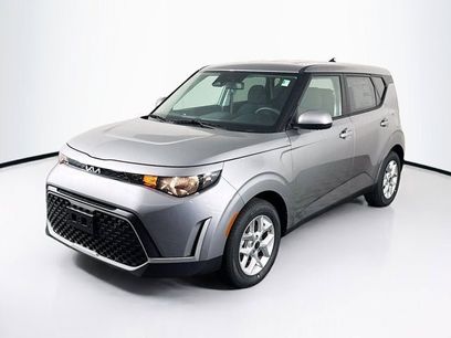 New 2025 Kia Soul LX w/ LX Technology Package