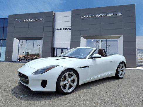 Used 2018 Jaguar F-TYPE Convertible RWD image 7
