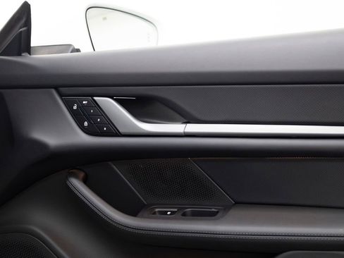 New 2025 Porsche Taycan 4S AWD/4WD image 36