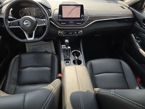 Used 2020 Nissan Altima 2.5 Platinum image 24