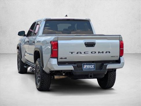 Used 2026 Toyota Tacoma TRD Off-Road AWD/4WD image 8