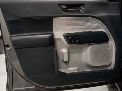 Used 2024 Ford Maverick XLT image 16