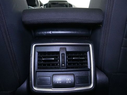 Used 2021 Subaru Forester Premium image 19