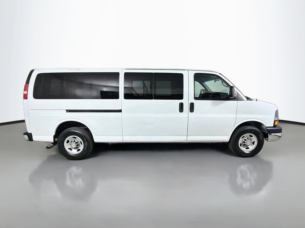 Used 2014 Chevrolet Express 3500 LT w/ LT Preferred Equipment Group RWD image 5