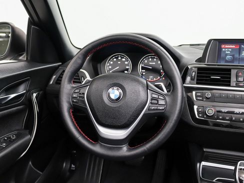 Used 2019 BMW 230i Convertible w/ Convenience Package RWD image 27