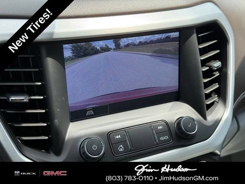 Used 2023 GMC Acadia SLT FWD image 36