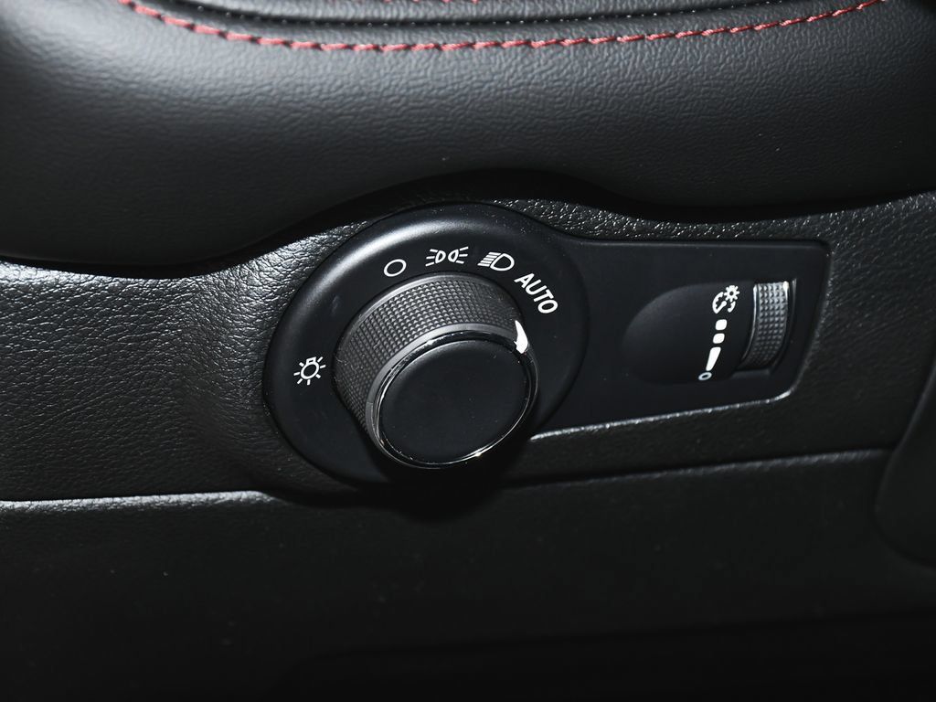 Used 2026 Dodge Durango GT AWD/4WD image 16