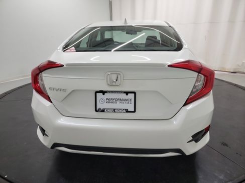 Used 2019 Honda Civic EX image 8