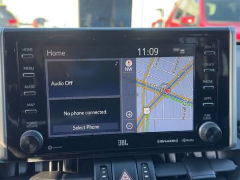 Used 2019 Toyota RAV4 Adventure image 16