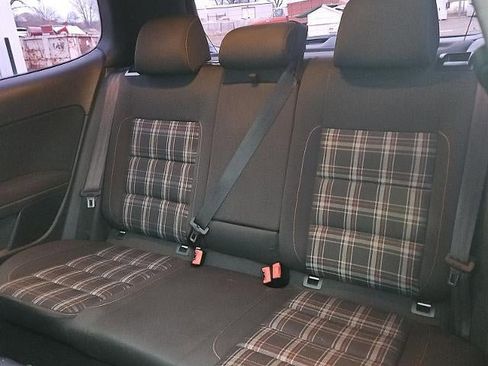 Used 2012 Volkswagen GTI Autobahn image 17