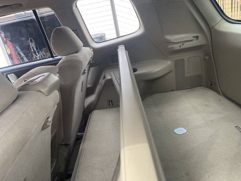 Used 2008 Toyota Highlander Sport AWD/4WD image 7